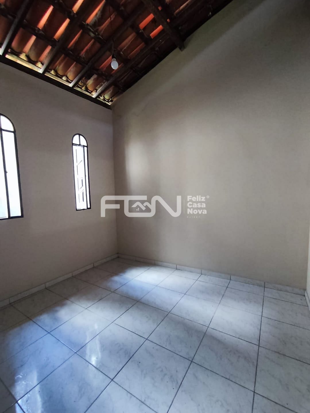 Casa à venda com 2 quartos, 10m² - Foto 27