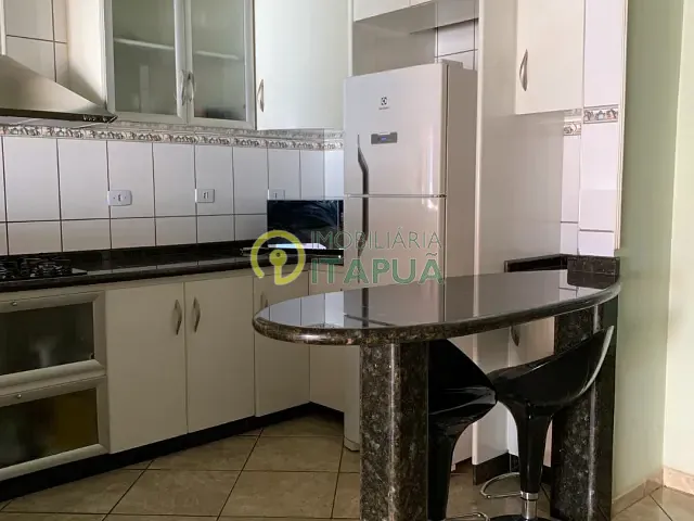 Casa com 150m² 3 quartos e 2 banheiros, à venda ou para alugar, no bairro Residencial José B Almeida em Londrina