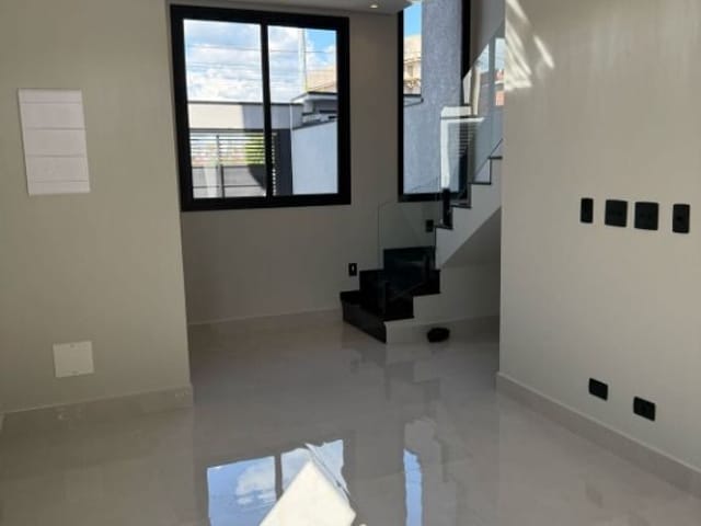Casa com 150m² 3 quartos e 3 banheiros, à venda, no bairro Nova Jaguari em Santana de Parnaíba