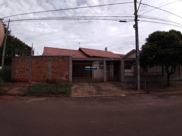Casa com 300m² 2 quartos e 1 banheiro, à venda, no bairro Jardim Nova Cambé em Cambé