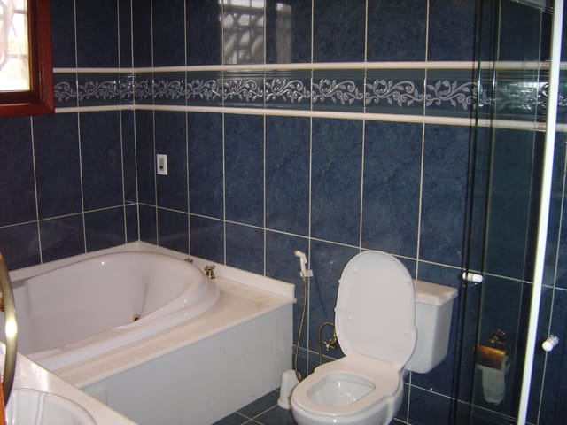Casa com 437m² 5 quartos e 5 banheiros, à venda, no bairro Capricórnio I em Caraguatatuba