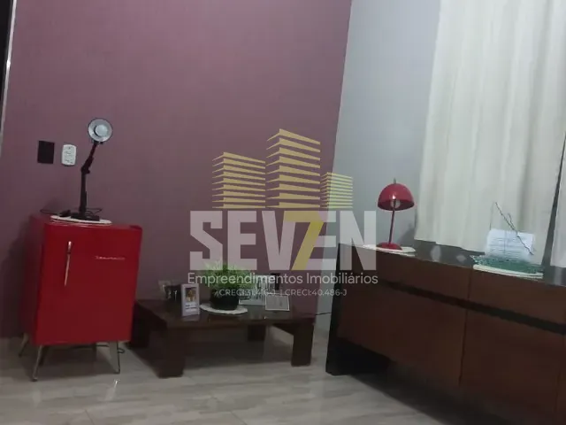 Casa com 468m² 3 quartos e 2 banheiros, à venda, no bairro Parque Vista Alegre em Bauru