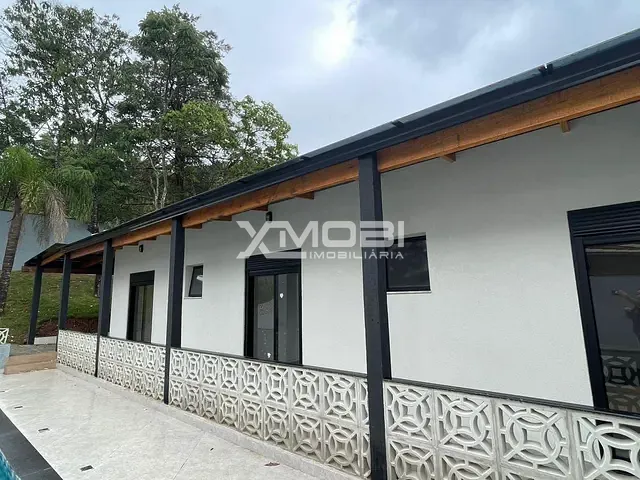 Casa com 544m² 3 quartos e 3 banheiros, à venda, no bairro Jardim Estância Brasil em Atibaia