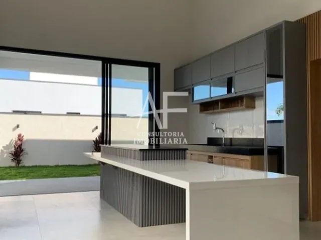 Casa com 143m² 3 quartos e 5 banheiros, à venda, no bairro Itapecerica em Taubaté