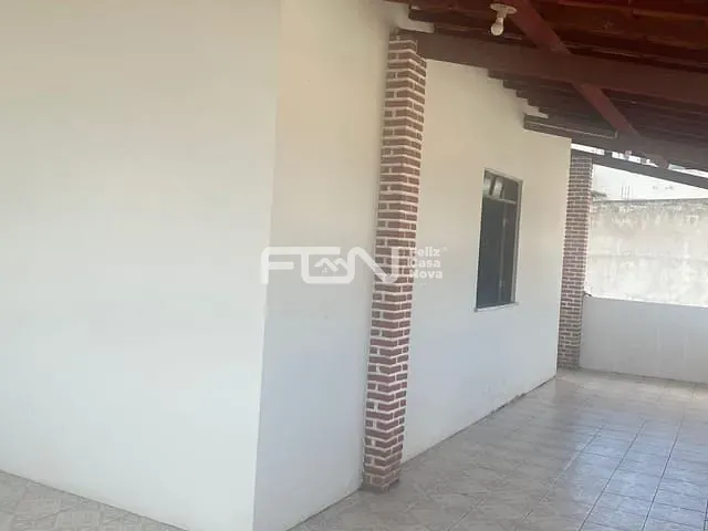 Casa 3 quartos e 3 banheiros, para alugar, no bairro Centro em Camaçari