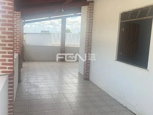 Casa 3 quartos e 3 banheiros, para alugar, no bairro Centro em Camaçari
