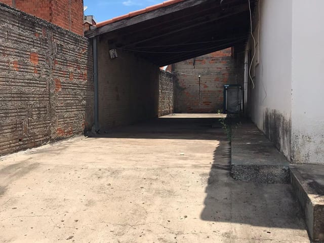 Casa com 180m² 2 quartos e 2 banheiros, à venda, no bairro Conjunto Residencial Parque São Bento em Campinas