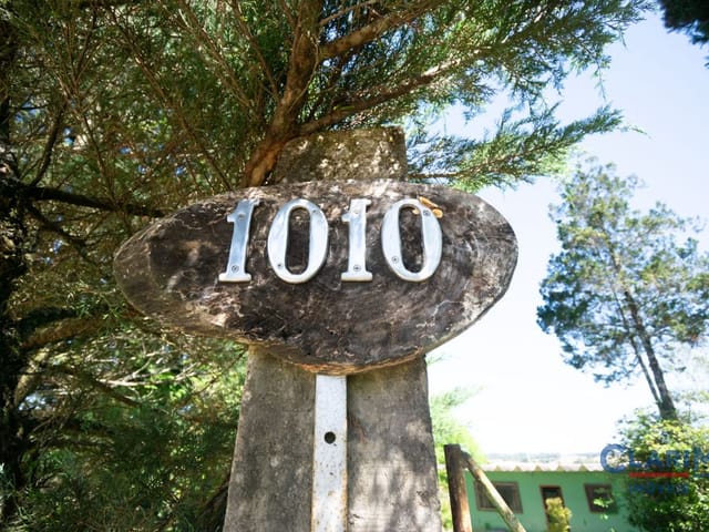 Casa à venda, no bairro Colônia Mariana em Campo Largo
