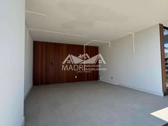 Casa com 300m² 3 quartos e 5 banheiros, à venda, no bairro Pedra Branca em Palhoça