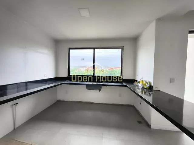Casa 3 quartos e 4 banheiros, à venda, no bairro Jardim Belvedere em Volta Redonda