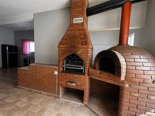 Casa com 1000m² 3 quartos e 5 banheiros, à venda, no bairro Batatuba em Piracaia