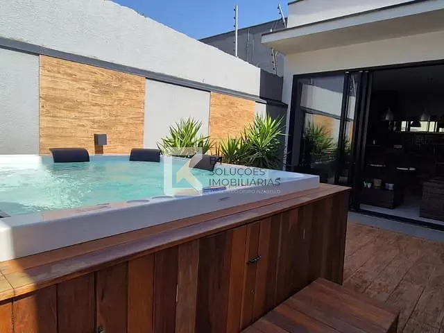Casa com 300m² 3 quartos e 5 banheiros, à venda, no bairro Jardim Residencial Dona Lucilla em Indaiatuba