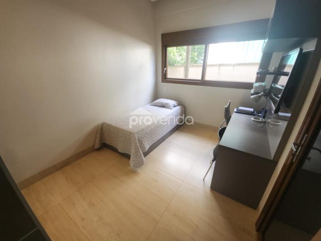 Foto do Casa - CASA TÉRREA DE ALTO PADRÃO COM 3 SUÍTES PLENAS NO CONDOMÍNIO DO LAGO - GOIÂNIA - GO | Provenda Imobiliária