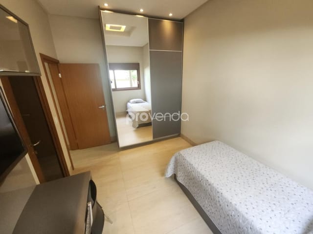Foto do Casa - CASA TÉRREA DE ALTO PADRÃO COM 3 SUÍTES PLENAS NO CONDOMÍNIO DO LAGO - GOIÂNIA - GO | Provenda Imobiliária