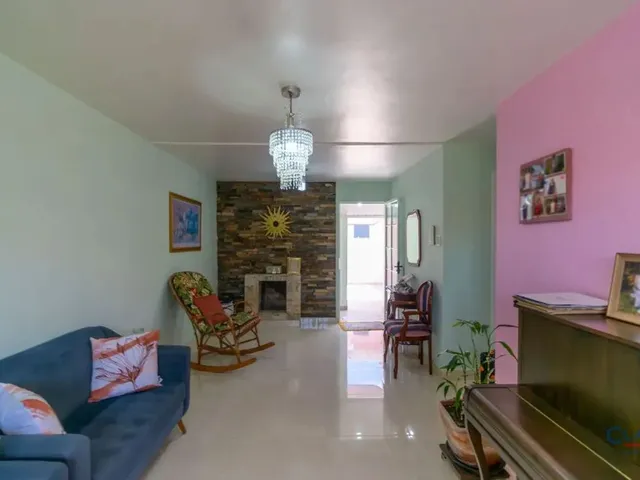 Casa 2 quartos e 2 banheiros, à venda, no bairro VILA BANCÁRIA em Campo Largo