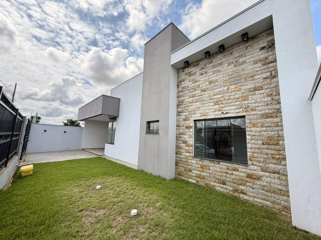 Casa com 203m² 3 quartos e 1 banheiro, à venda, no bairro Belvedere Residencial em Sinop