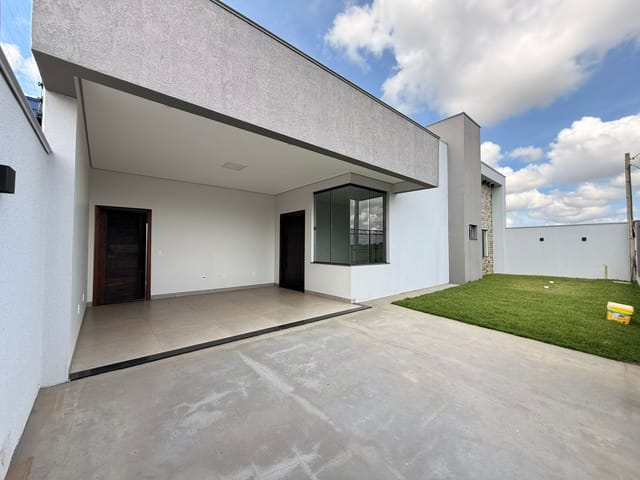 Casa com 203m² 3 quartos e 1 banheiro, à venda, no bairro Belvedere Residencial em Sinop
