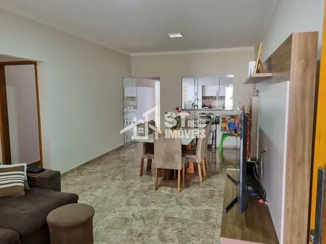 Casa com 200m² 2 quartos e 1 banheiro, à venda, no bairro Jardim Brasil em Andradas