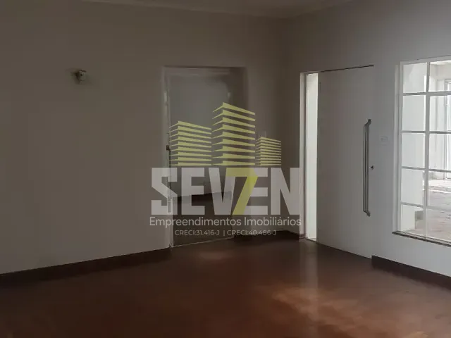 Casa com 363m² 5 quartos e 3 banheiros, à venda, no bairro Vila Noemy em Bauru