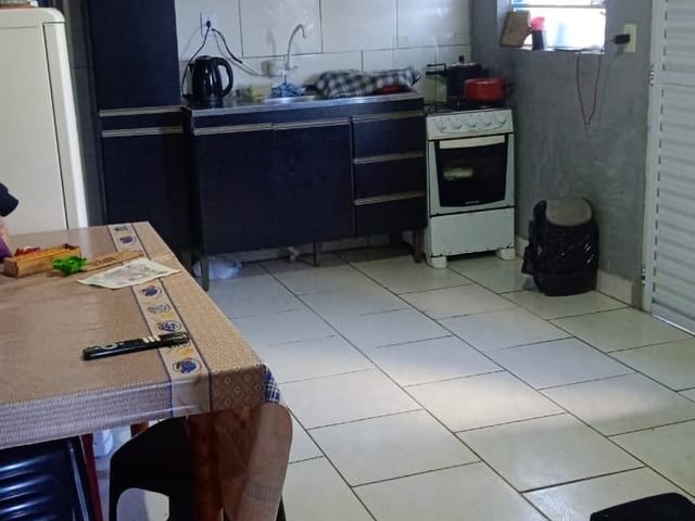 Casa com 110m² 2 quartos e 1 banheiro, à venda, no bairro Três Vendas em Pelotas