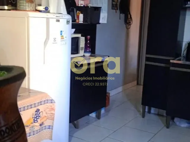 Casa com 110m² 2 quartos e 1 banheiro, à venda, no bairro Três Vendas em Pelotas