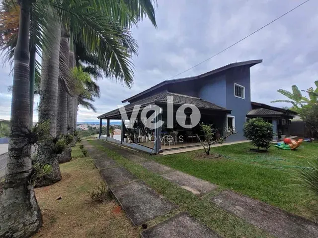 Casa com 2000m² 4 quartos e 6 banheiros, à venda, no bairro Chácaras Cataguá em Taubaté