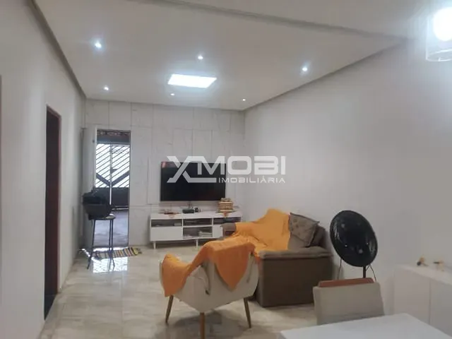 Casa 1 quarto e 1 banheiro, à venda, no bairro Parque Residencial Jundiaí em Jundiaí