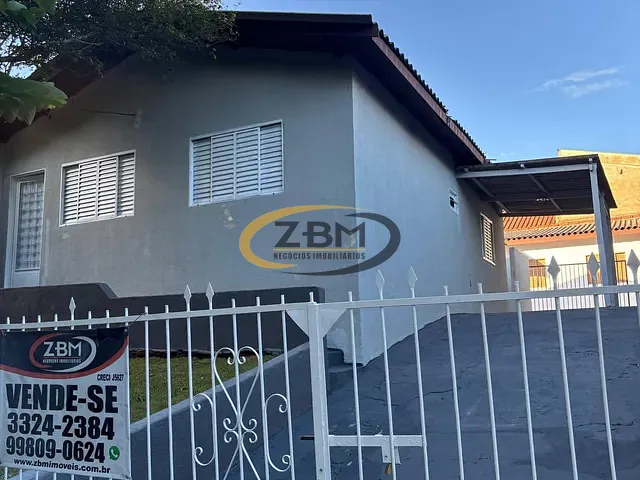 Casa com 250m² 3 quartos e 2 banheiros, à venda, no bairro Tarobá em Londrina