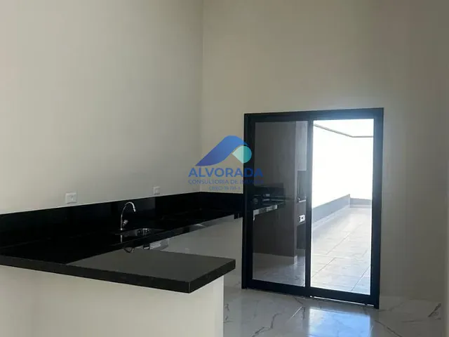 Casa com 161m² 3 quartos e 1 banheiro, à venda, no bairro Vila Santos em Caçapava