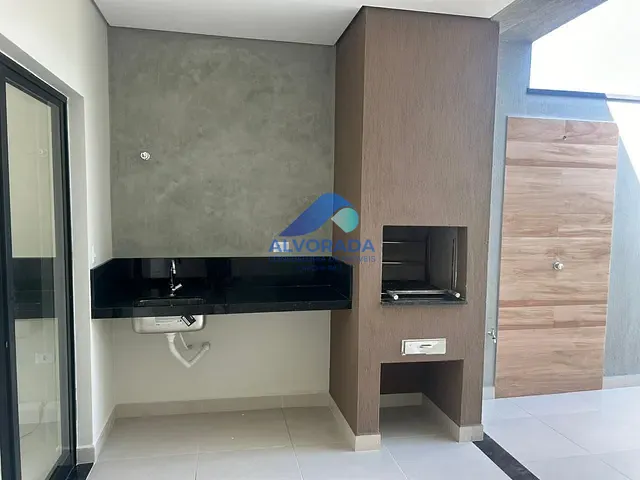 Casa com 161m² 3 quartos e 1 banheiro, à venda, no bairro Vila Santos em Caçapava