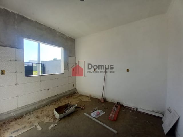 Casa com 176m², à venda, no bairro Res. Santa Clara em Pindamonhangaba
