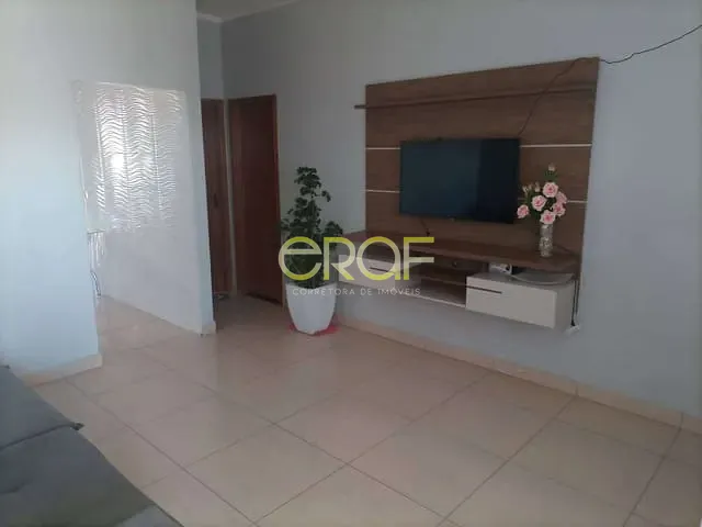 Casa com 274m² 2 quartos e 2 banheiros, à venda, no bairro Setor de Chácaras Sul em Formosa