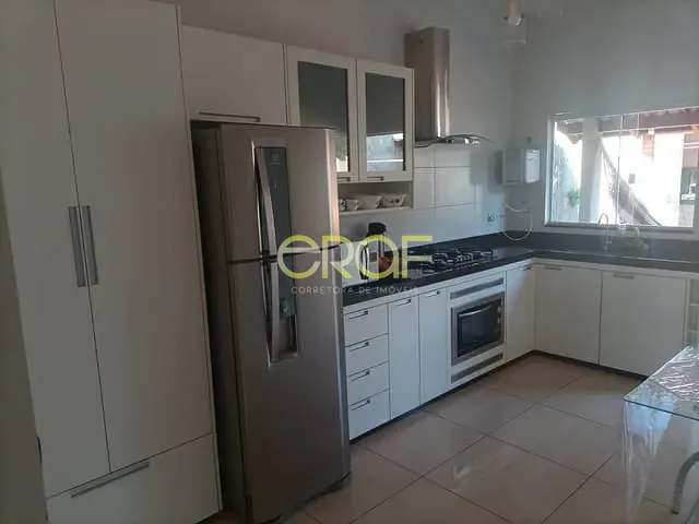 Casa com 274m² 2 quartos e 2 banheiros, à venda, no bairro Setor de Chácaras Sul em Formosa