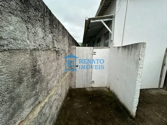 Casa 1 quarto e 1 banheiro, para alugar, no bairro São José do Imbassaí em Maricá