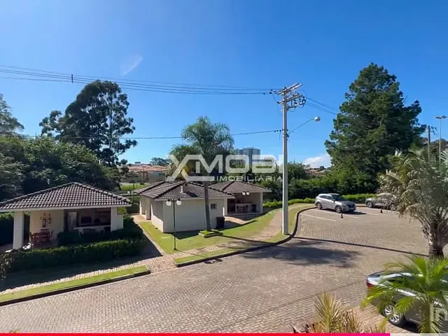 Casa com 203m² 4 quartos e 3 banheiros, à venda, no bairro Jardim Ermida I em Jundiaí