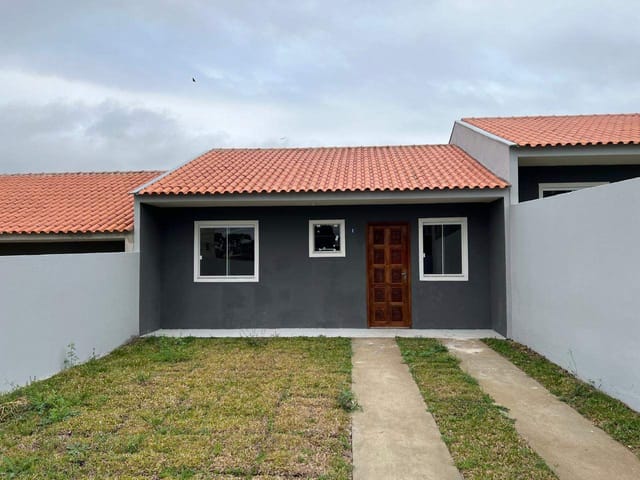 Foto do Casa - CASAS DE FRENTE PARA A RUA COM 03 DORMITÓRIOS NO CAMPO PEQUENO EM COLOMBO POR R$369.990,00 | Azos imóveis