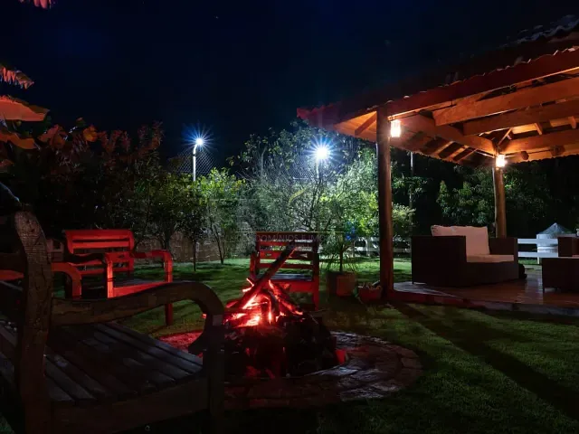 Casa com 1000m² 3 quartos e 5 banheiros, à venda, no bairro Batatuba em Piracaia