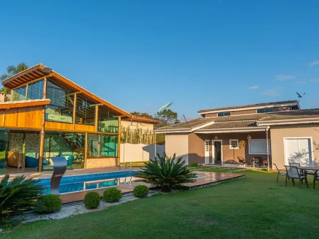 Casa com 1000m² 3 quartos e 5 banheiros, à venda, no bairro Vila Romite (Batatuba) em Piracaia