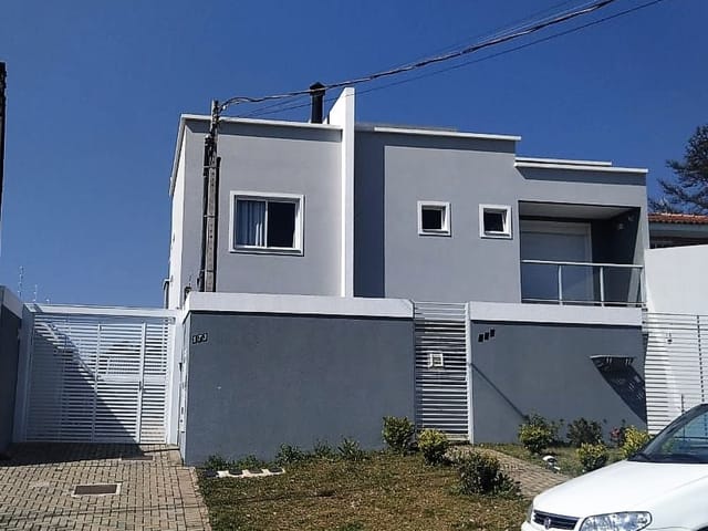 Casa com 120m² 3 quartos e 3 banheiros, à venda, no bairro Olarias em Ponta Grossa
