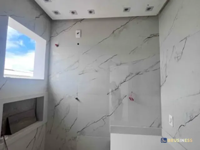 Casa 3 quartos e 5 banheiros, à venda, no bairro Cidade Jardim em Campos dos Goytacazes