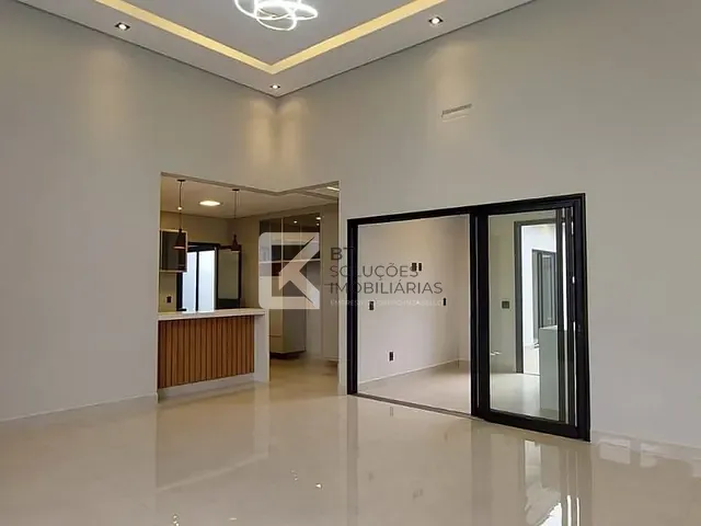 Casa com 300m² 3 quartos e 2 banheiros, à venda, no bairro Jardim Esplanada em Indaiatuba