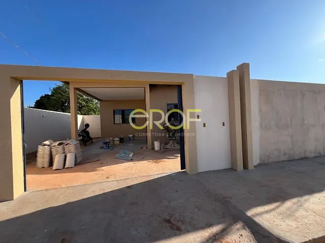 Casa 2 quartos e 2 banheiros, à venda, no bairro Parque da Colina I em Formosa