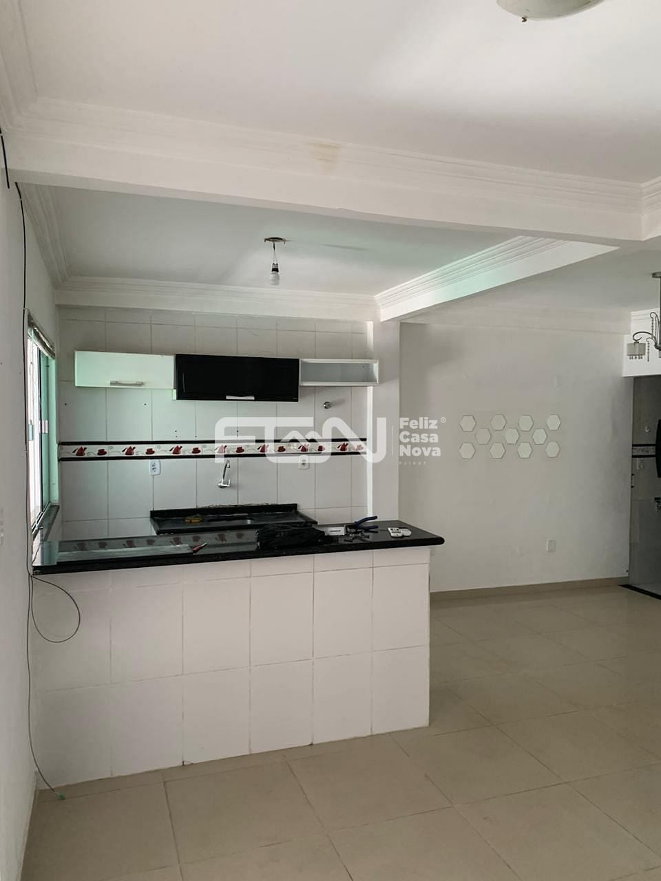 Casa à venda com 3 quartos, 59m² - Foto 4