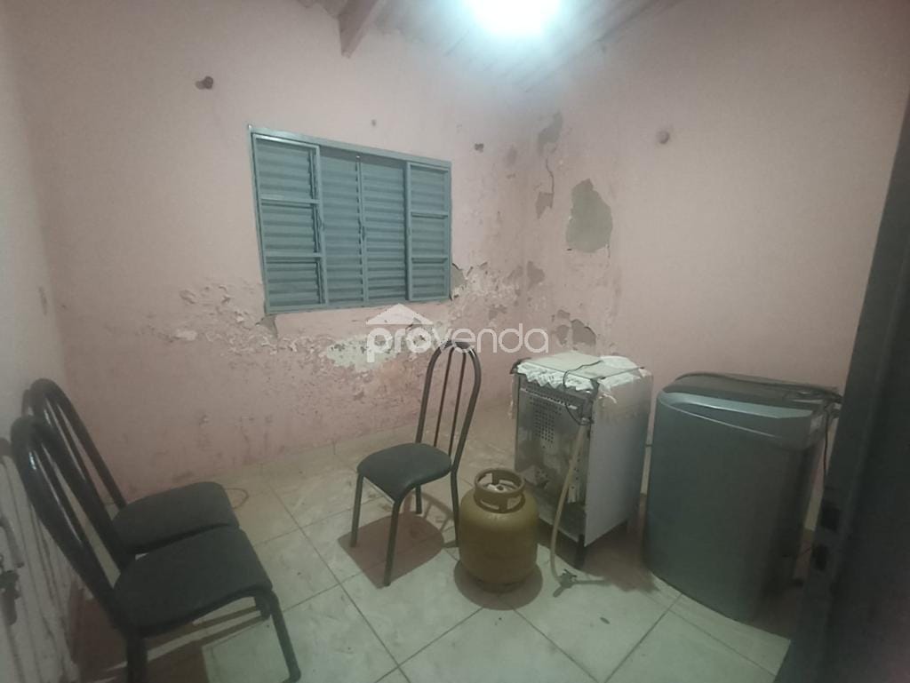 Casa, 3 quartos, 214 m² - Foto 3