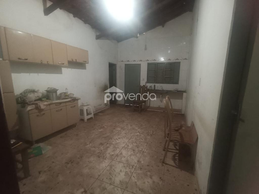 Casa, 3 quartos, 214 m² - Foto 4
