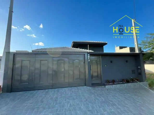 Casa com 206m² 3 quartos e 1 banheiro, à venda, no bairro Jardim Barcelona em Votuporanga
