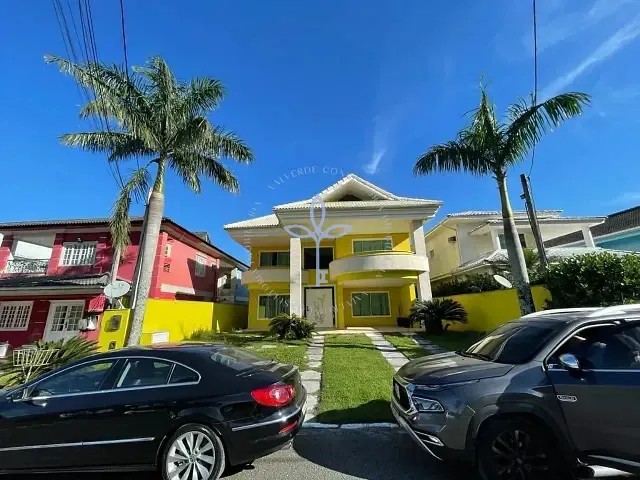 Casa com 370m² 5 quartos e 3 banheiros, à venda, no bairro Sahy em Mangaratiba