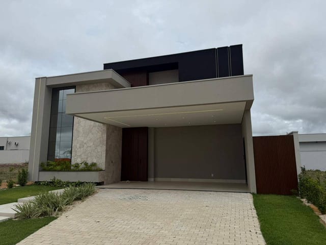 Casa com 362m² 3 quartos e 1 banheiro, à venda, no bairro Condomínio Aquarela dos Poemas em Sinop