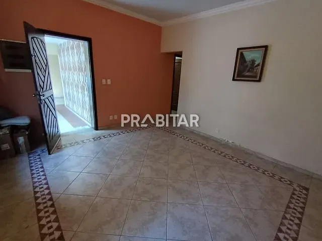Casa 2 quartos e 5 banheiros, à venda, no bairro Vila Hamburguesa em São Paulo