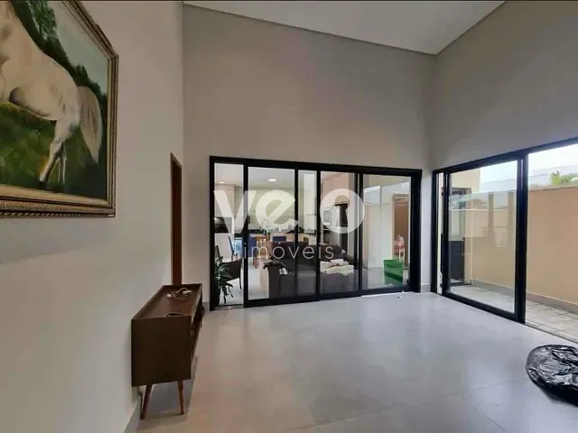 Casa com 350m² 3 quartos e 4 banheiros, à venda, no bairro Piracangaguá em Taubaté